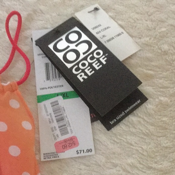 Beach cover up - Picture 2 of 3